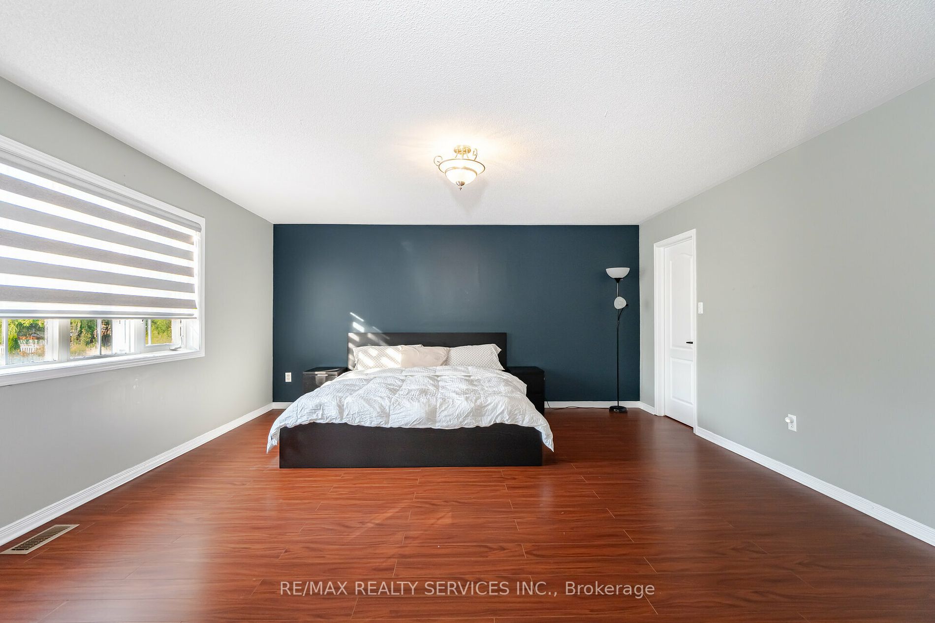 18 Tideland Dr