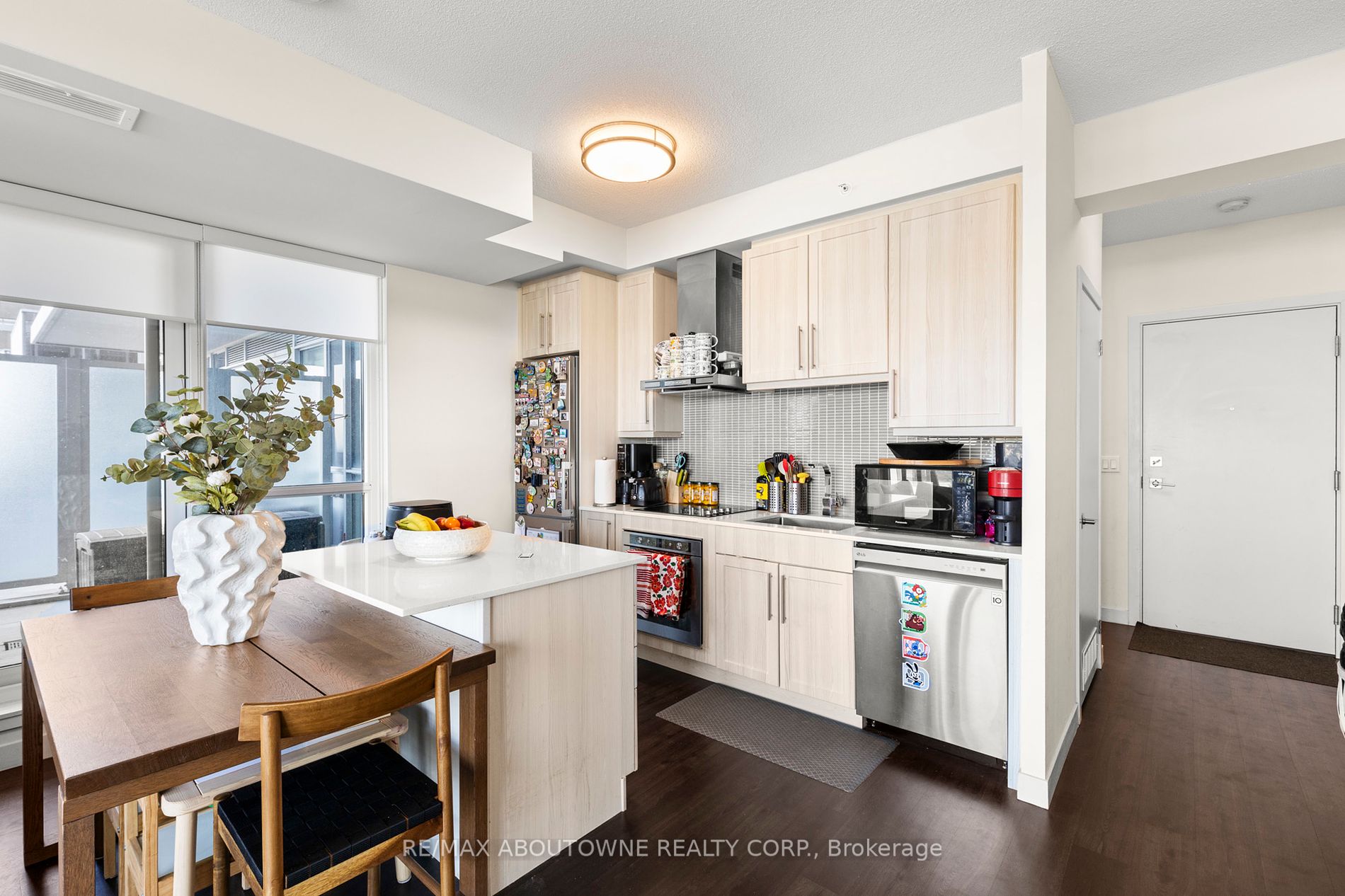 2087 Fairview St, #608