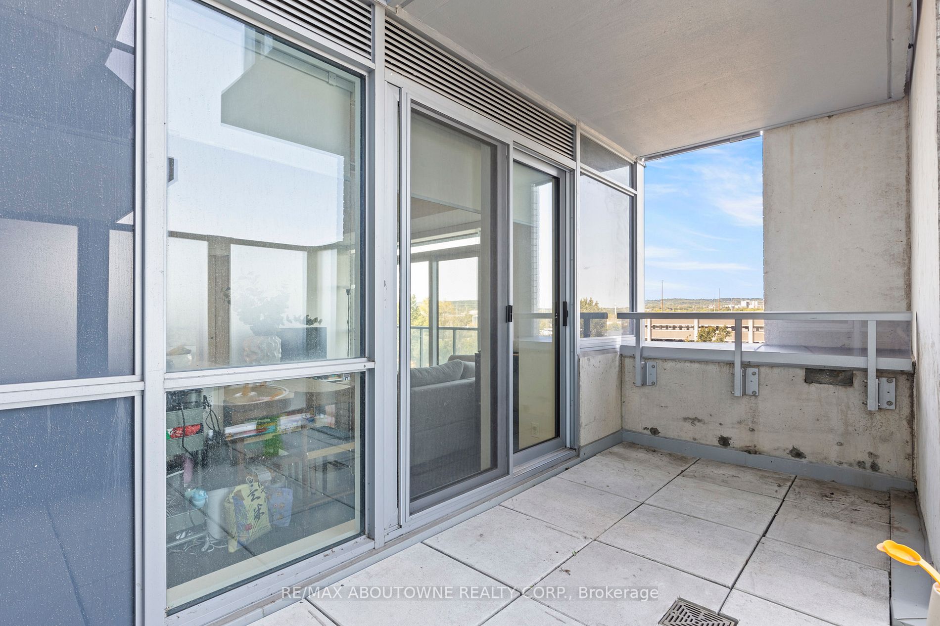 2087 Fairview St, #608