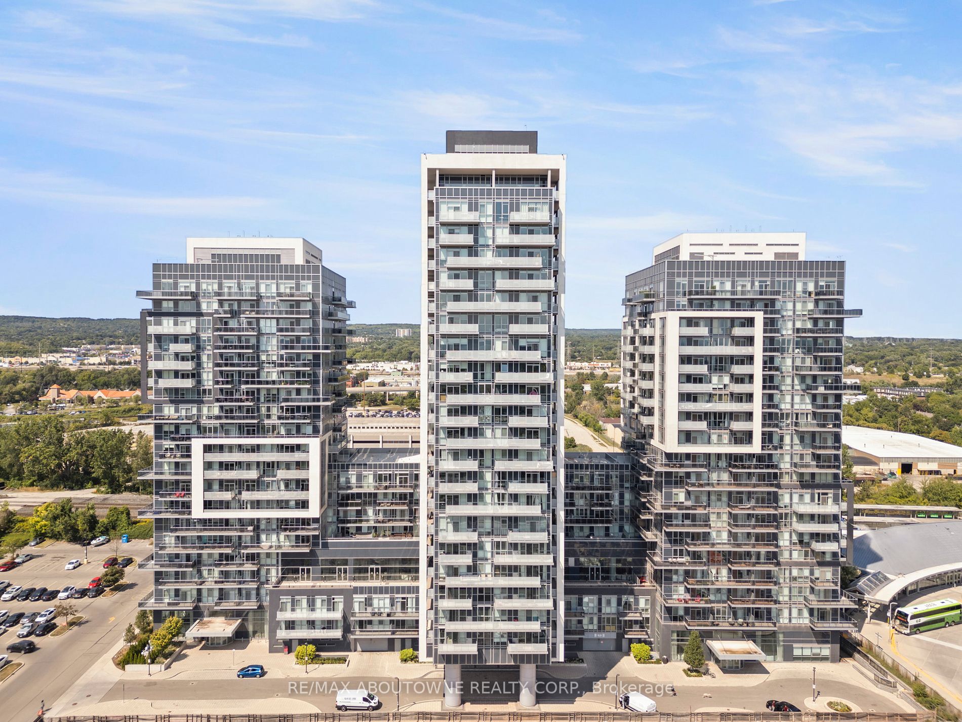 2087 Fairview St, #608