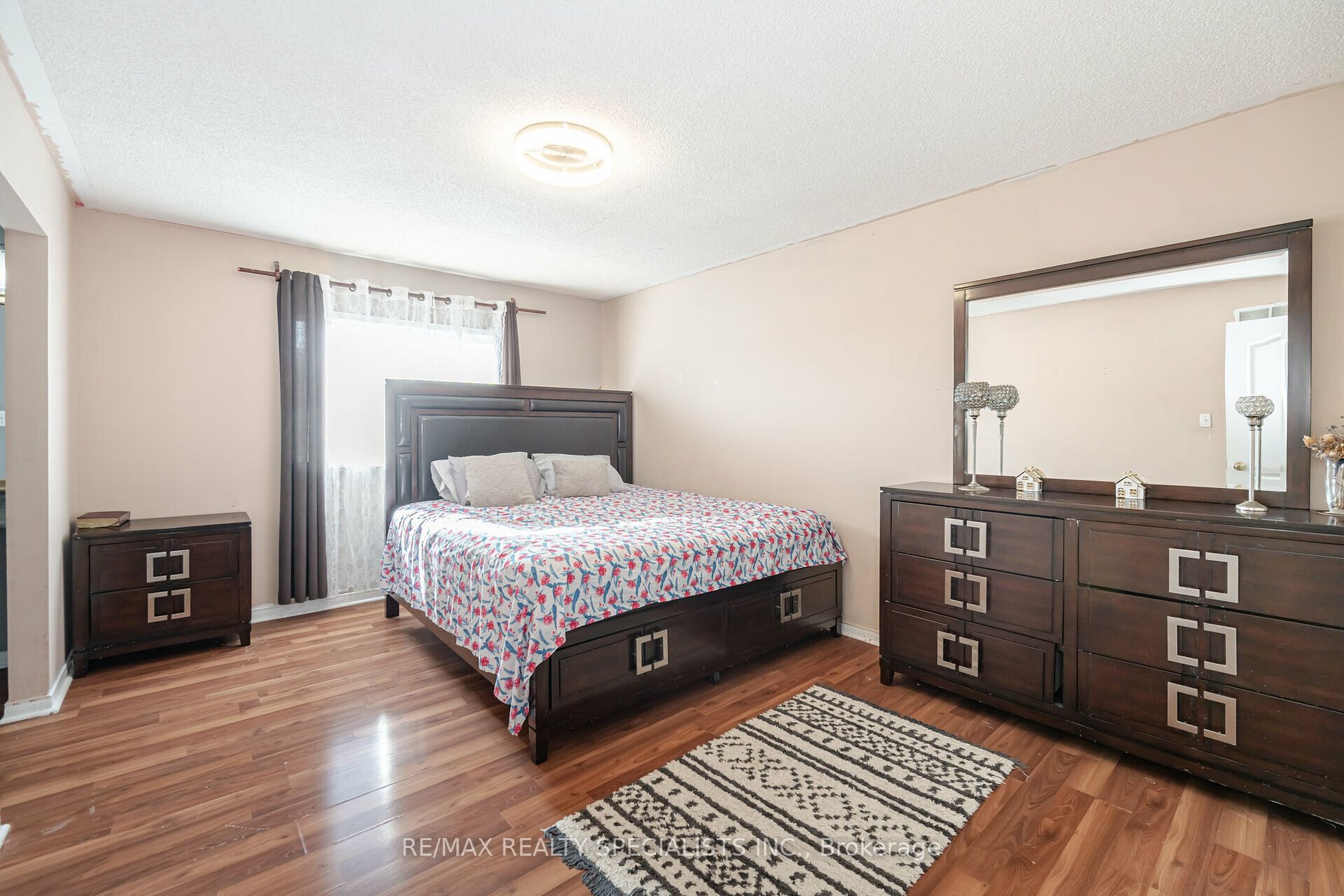 44 Kershaw St