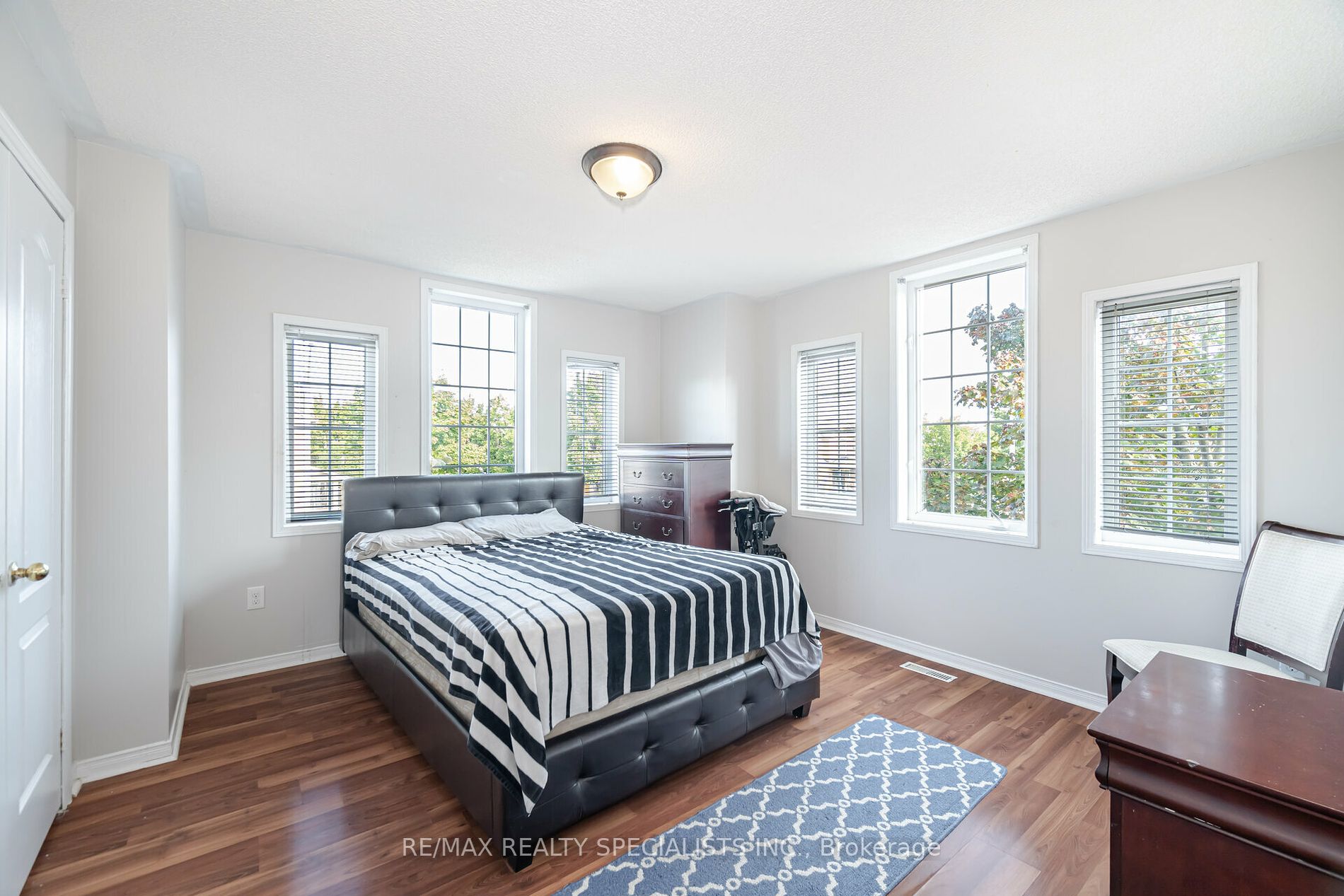 44 Kershaw St