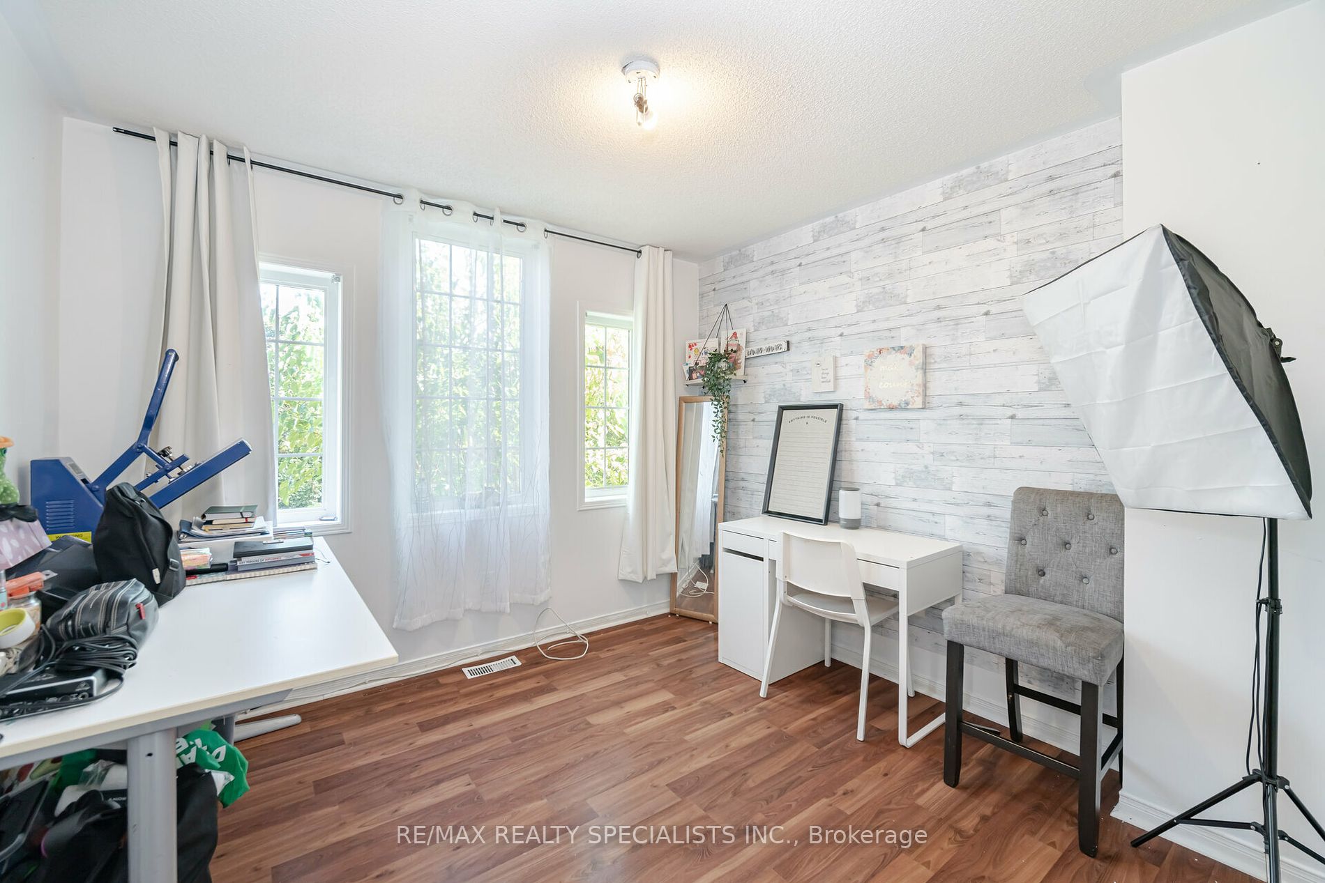 44 Kershaw St