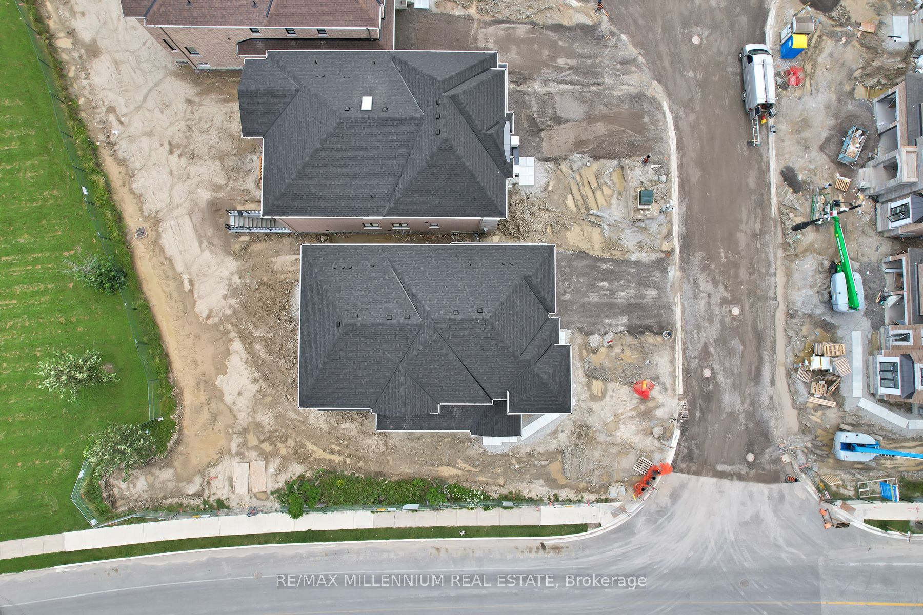 2 Catherwood Crt