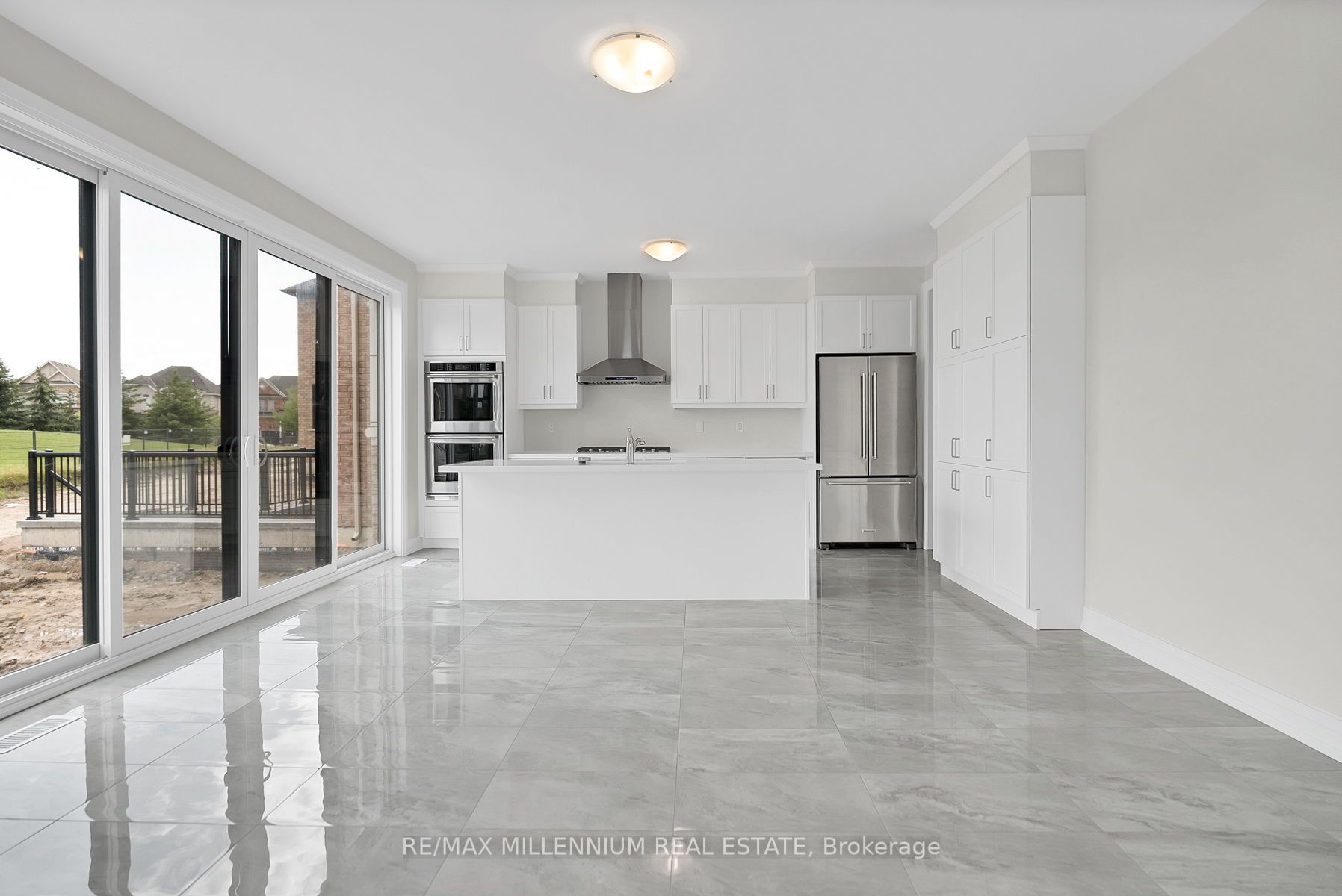 2 Catherwood Crt