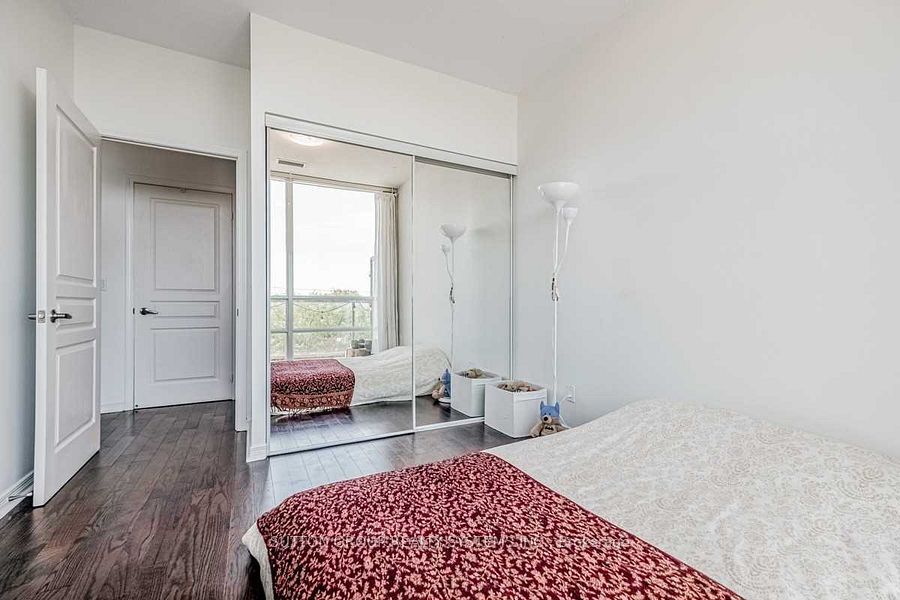 2240 Lake Shore Blvd W, #312