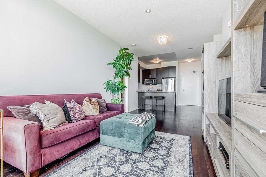 2240 Lake Shore Blvd W, #312