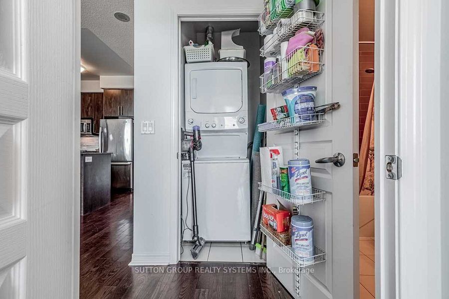 2240 Lake Shore Blvd W, #312