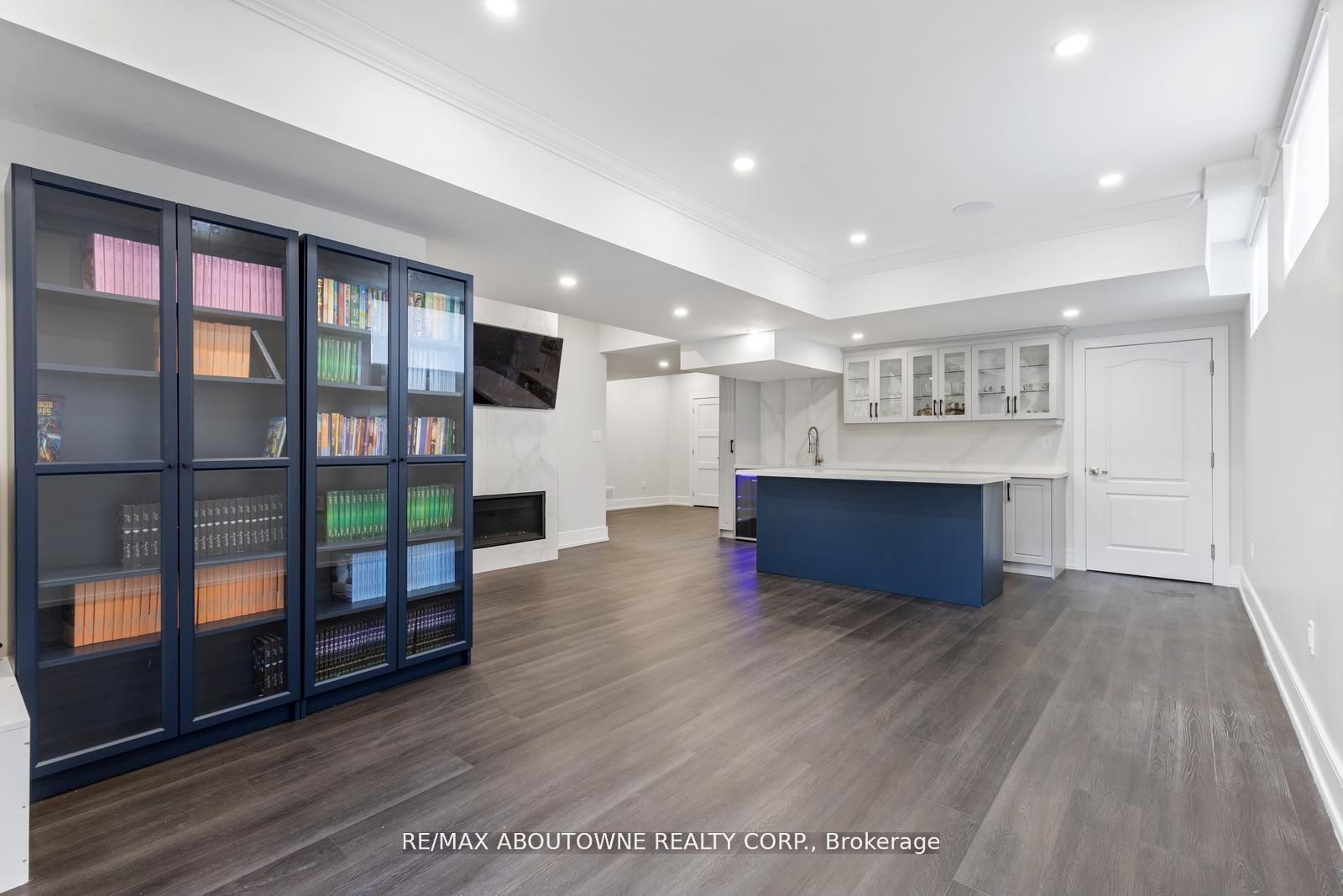 265 Woodale Ave