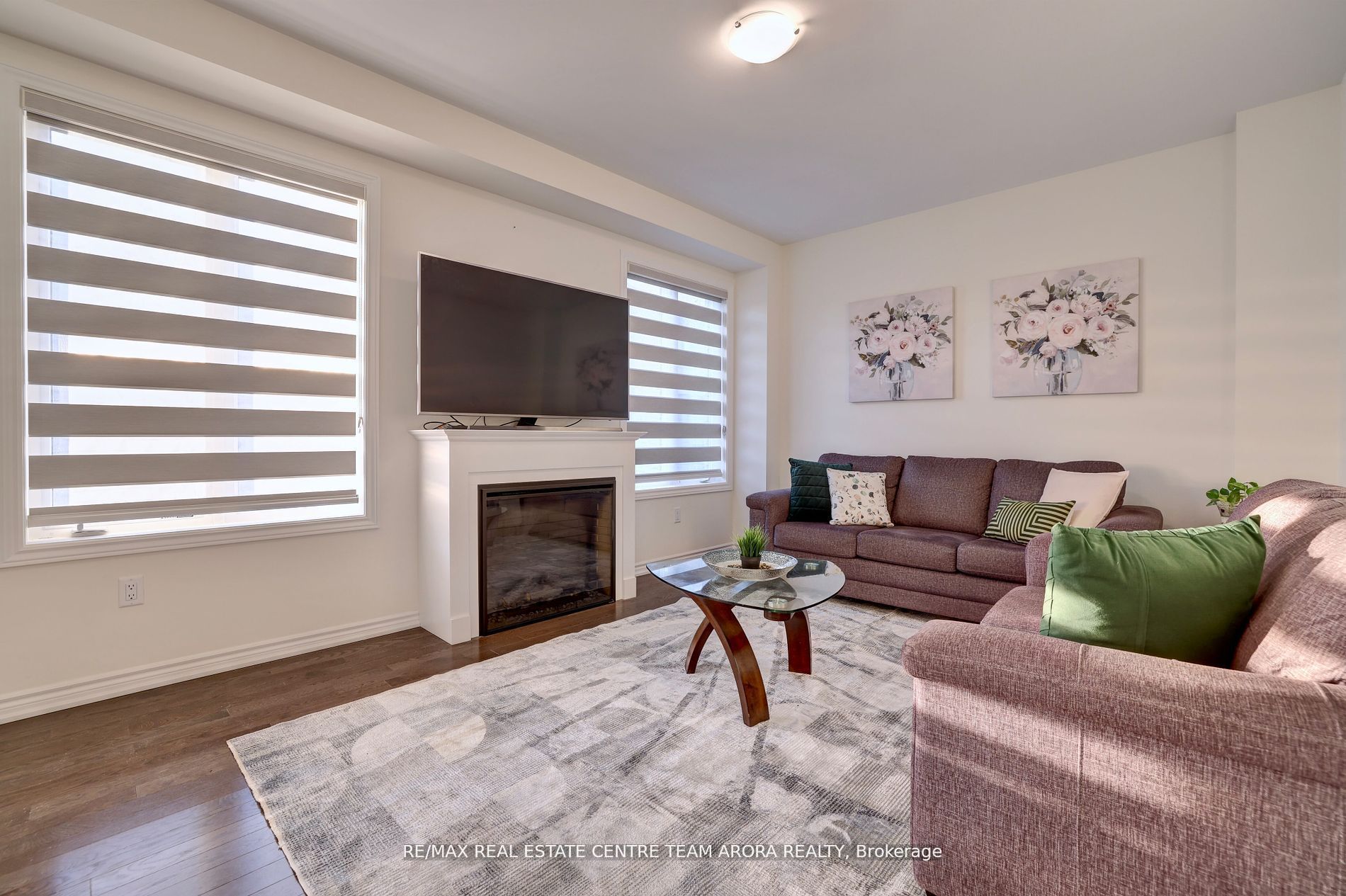 20 Fuller St