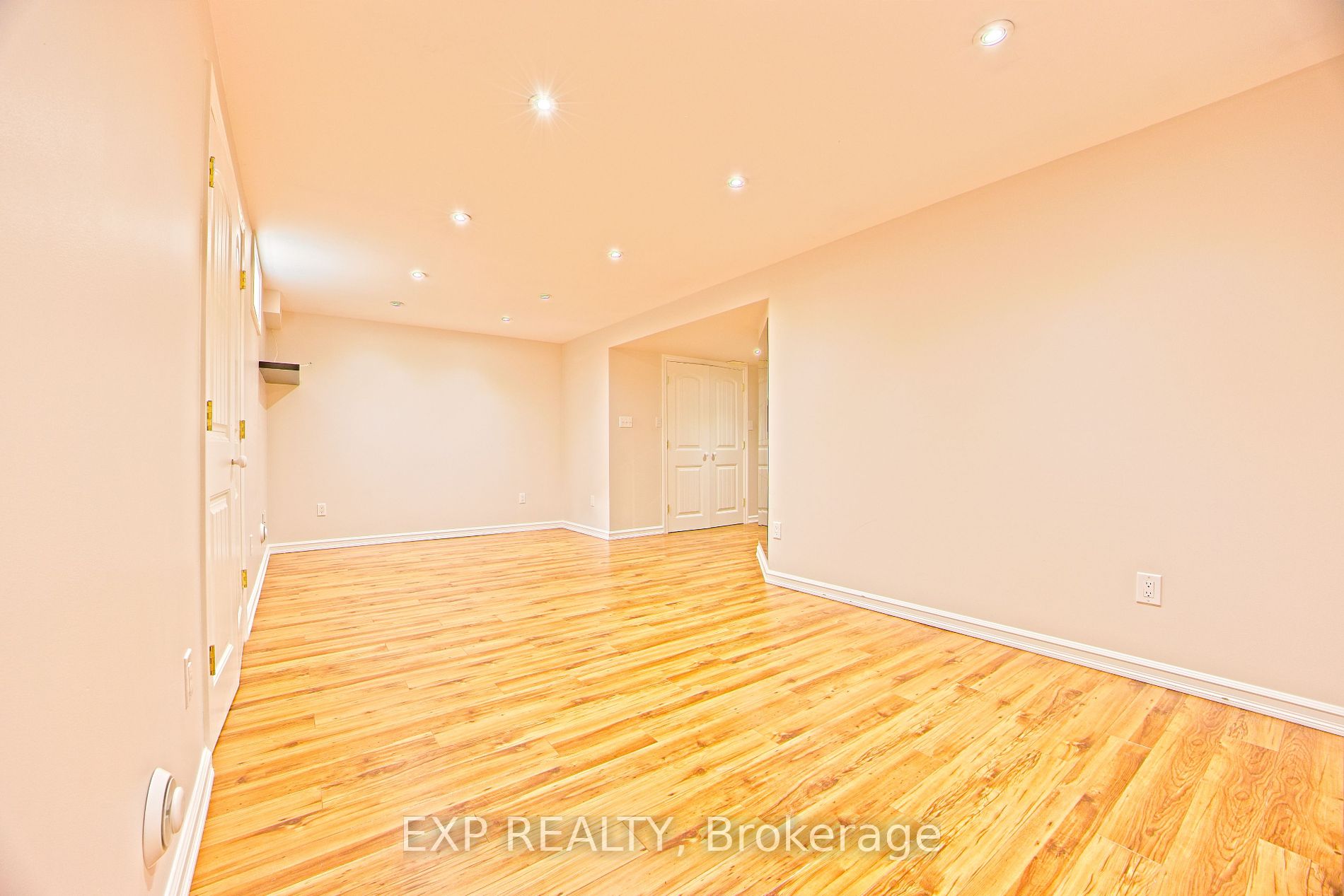 5151 Upper Middle Rd, #13