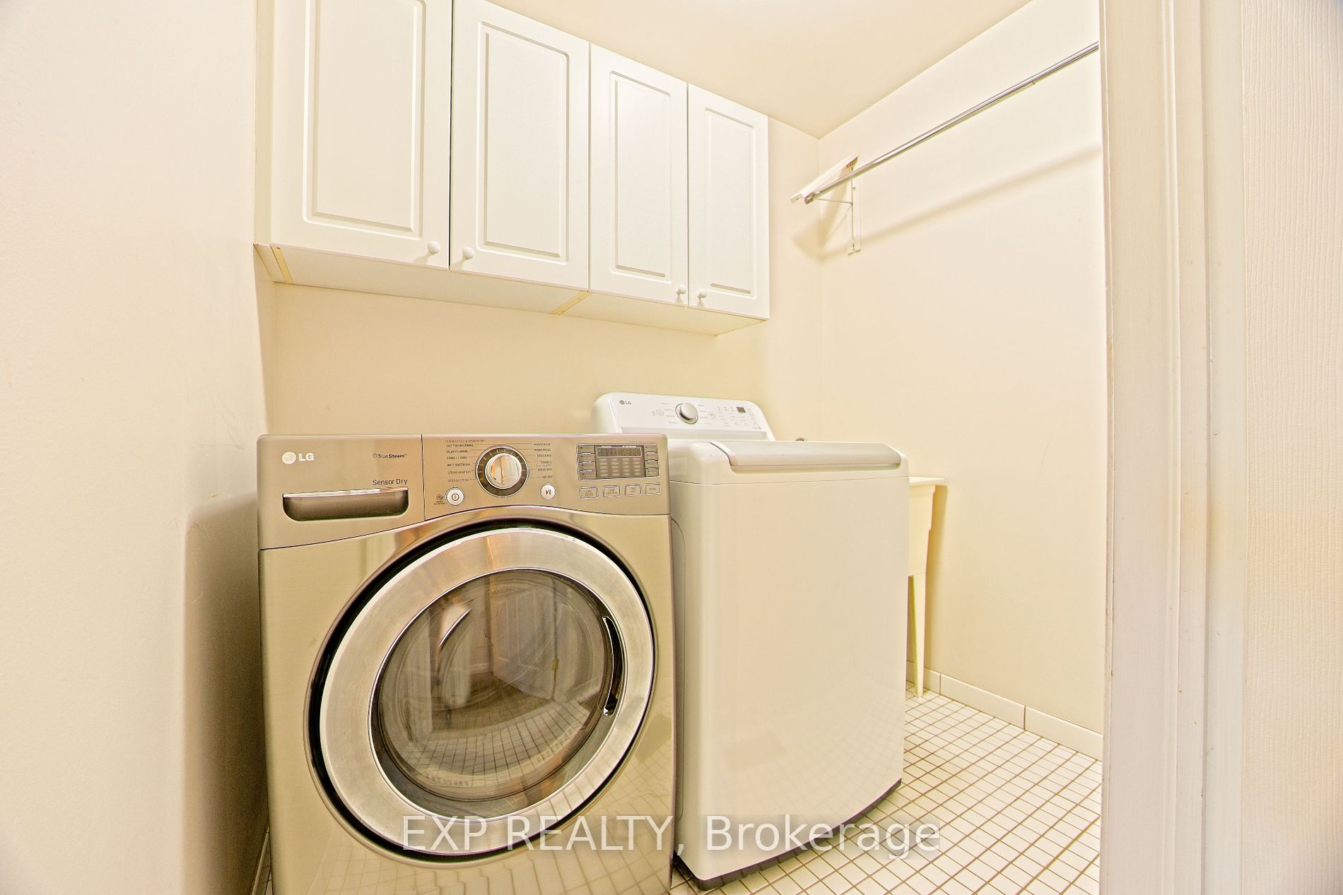 5151 Upper Middle Rd, #13