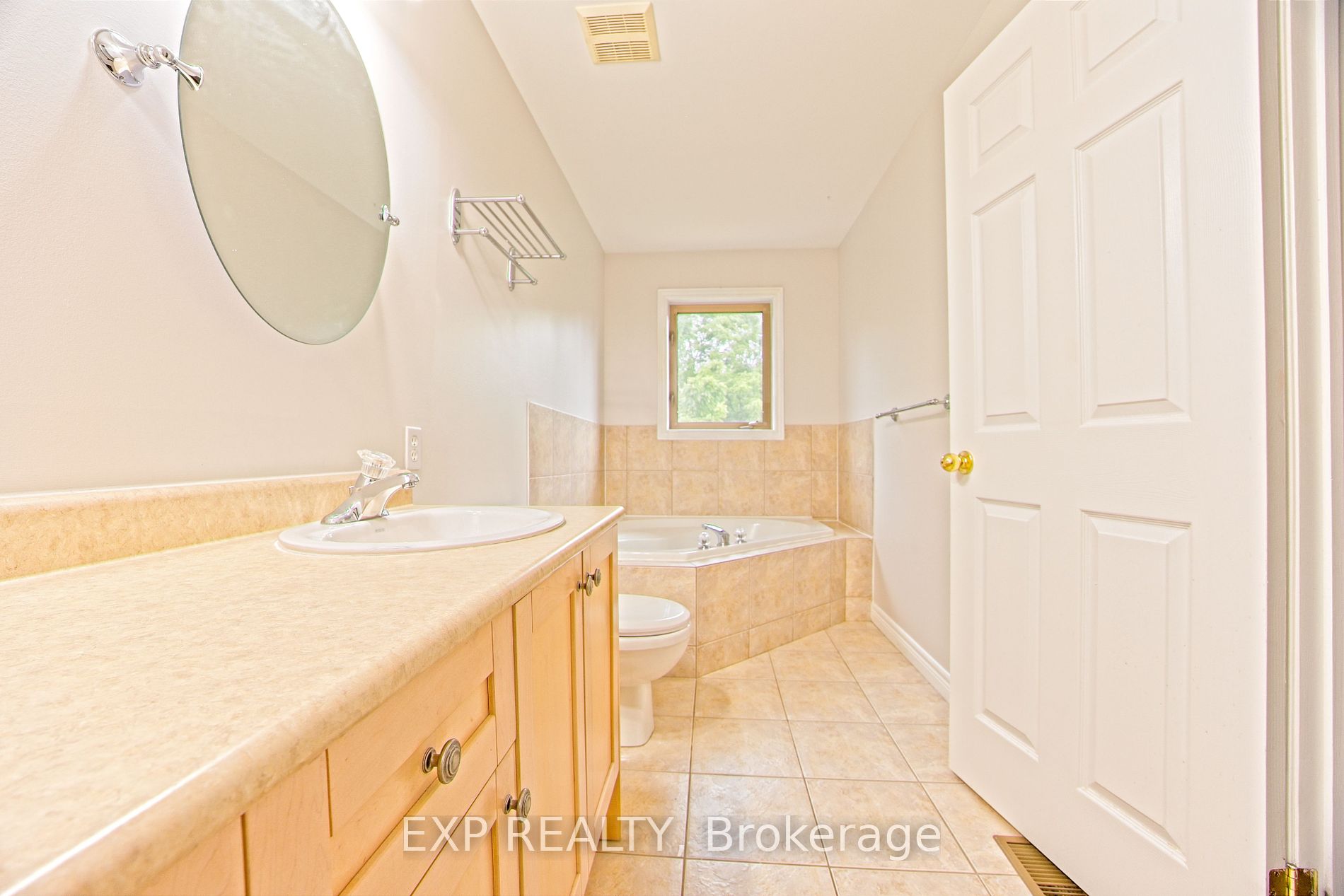 5151 Upper Middle Rd, #13