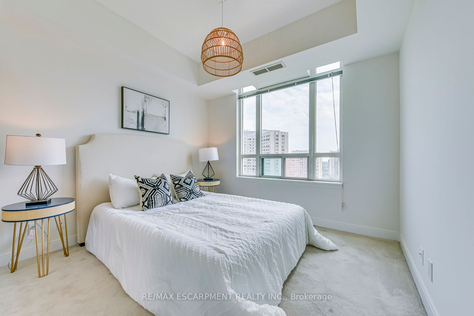 70 Absolute Ave, #1506