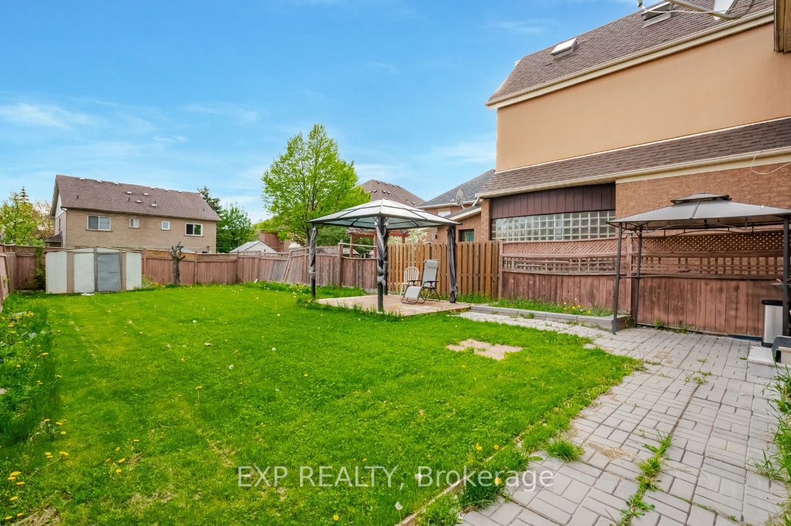 53 Pressed Brick Dr