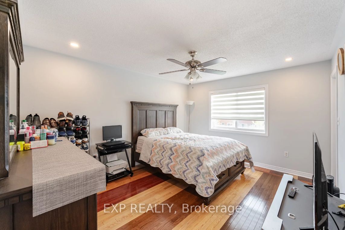 53 Pressed Brick Dr