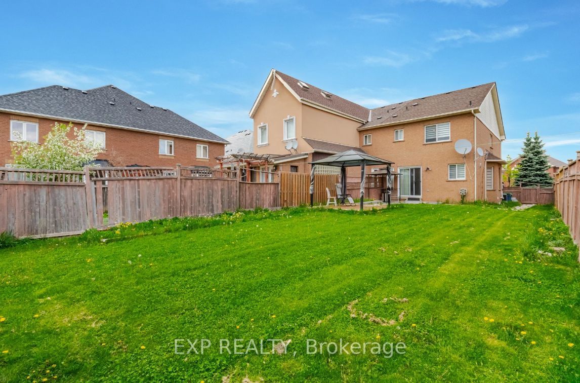 53 Pressed Brick Dr