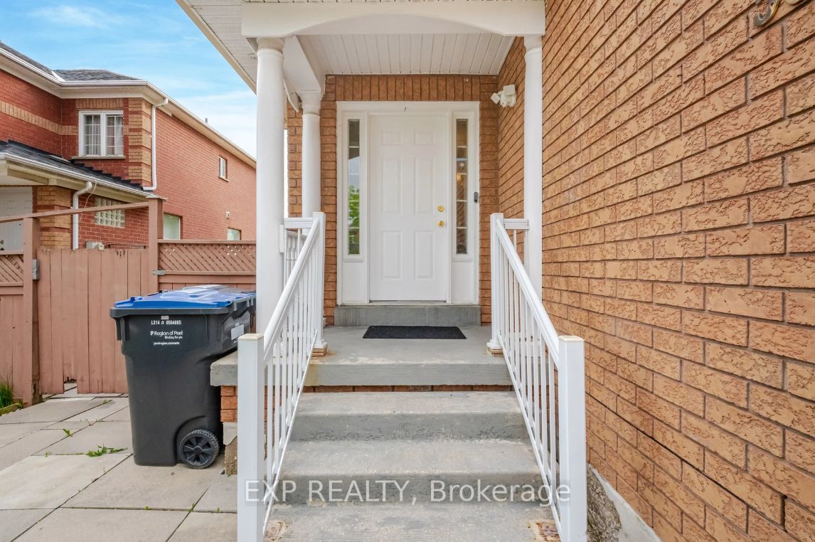 53 Pressed Brick Dr