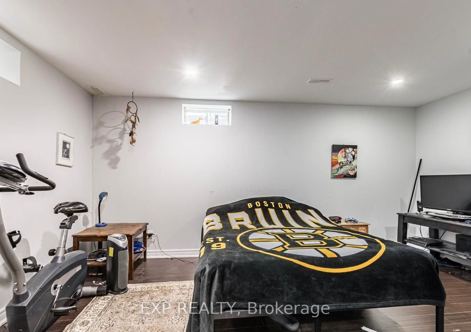 53 Pressed Brick Dr