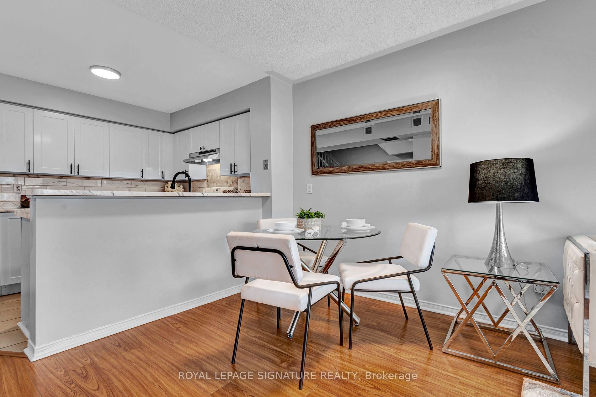 99 Bristol Rd E, #165
