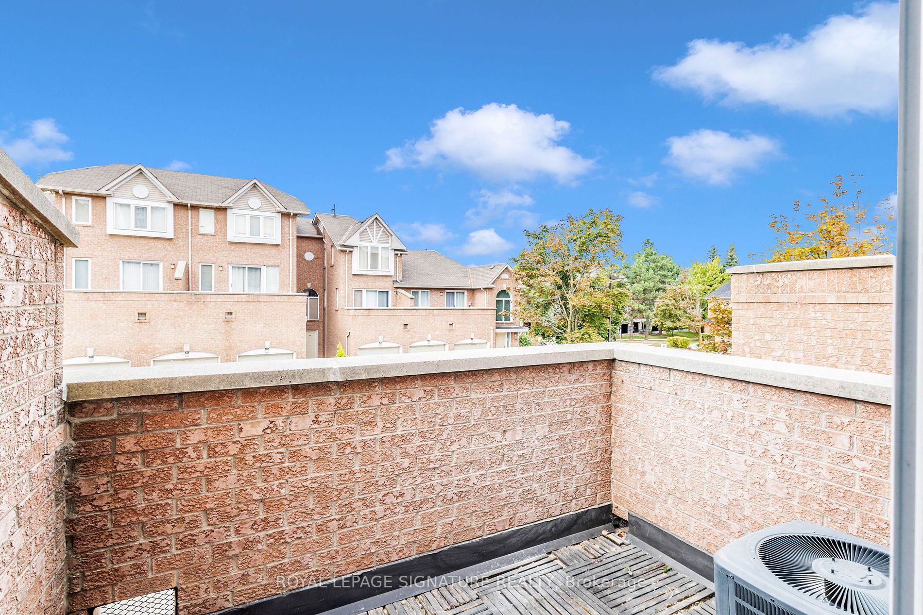99 Bristol Rd E, #165