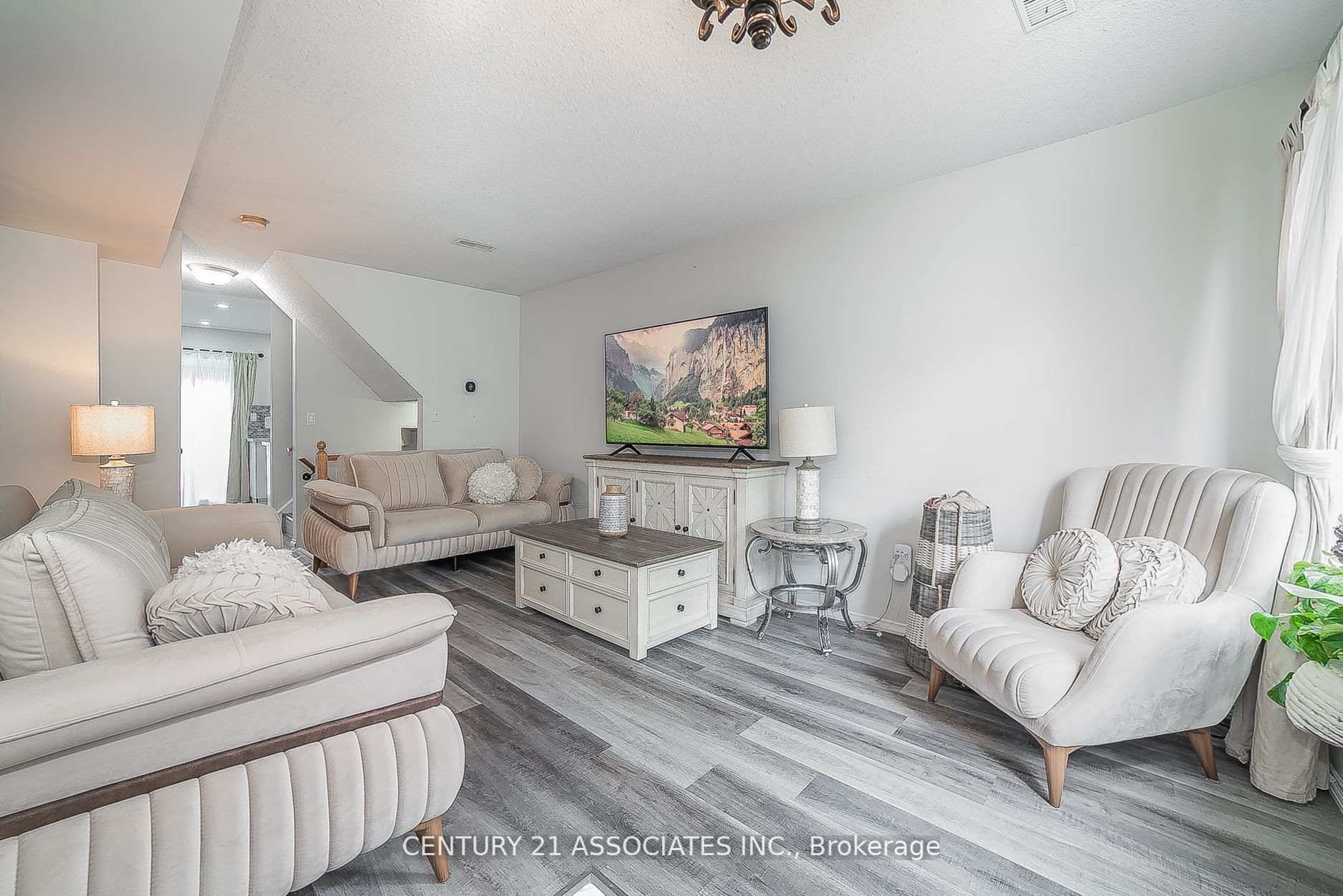 75 Strathaven Dr, #35
