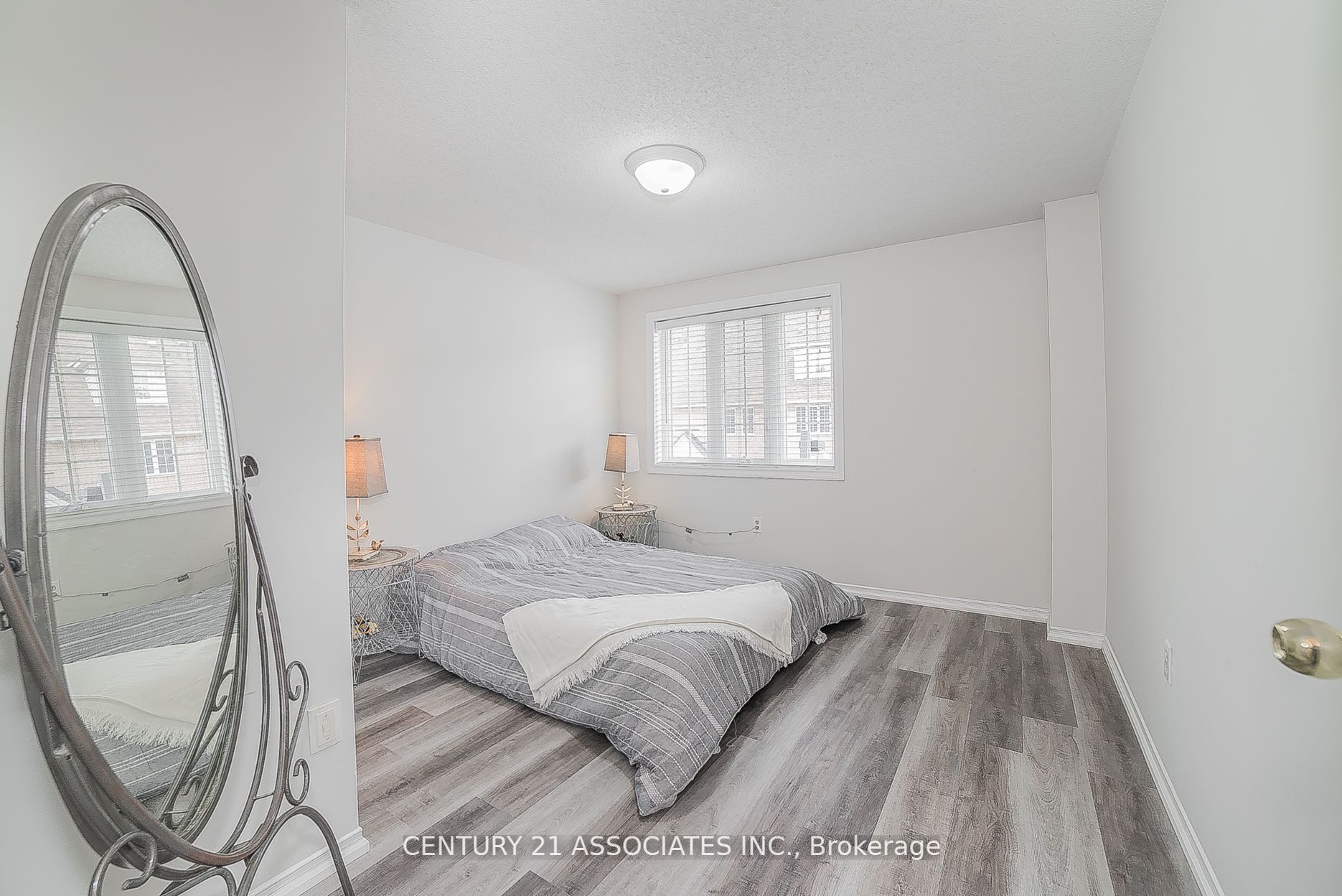 75 Strathaven Dr, #35