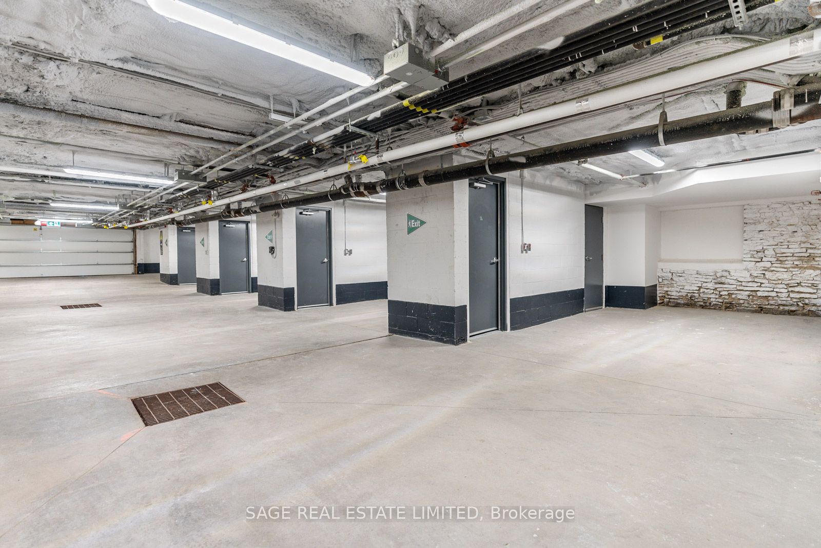 1183 Dufferin St, #102