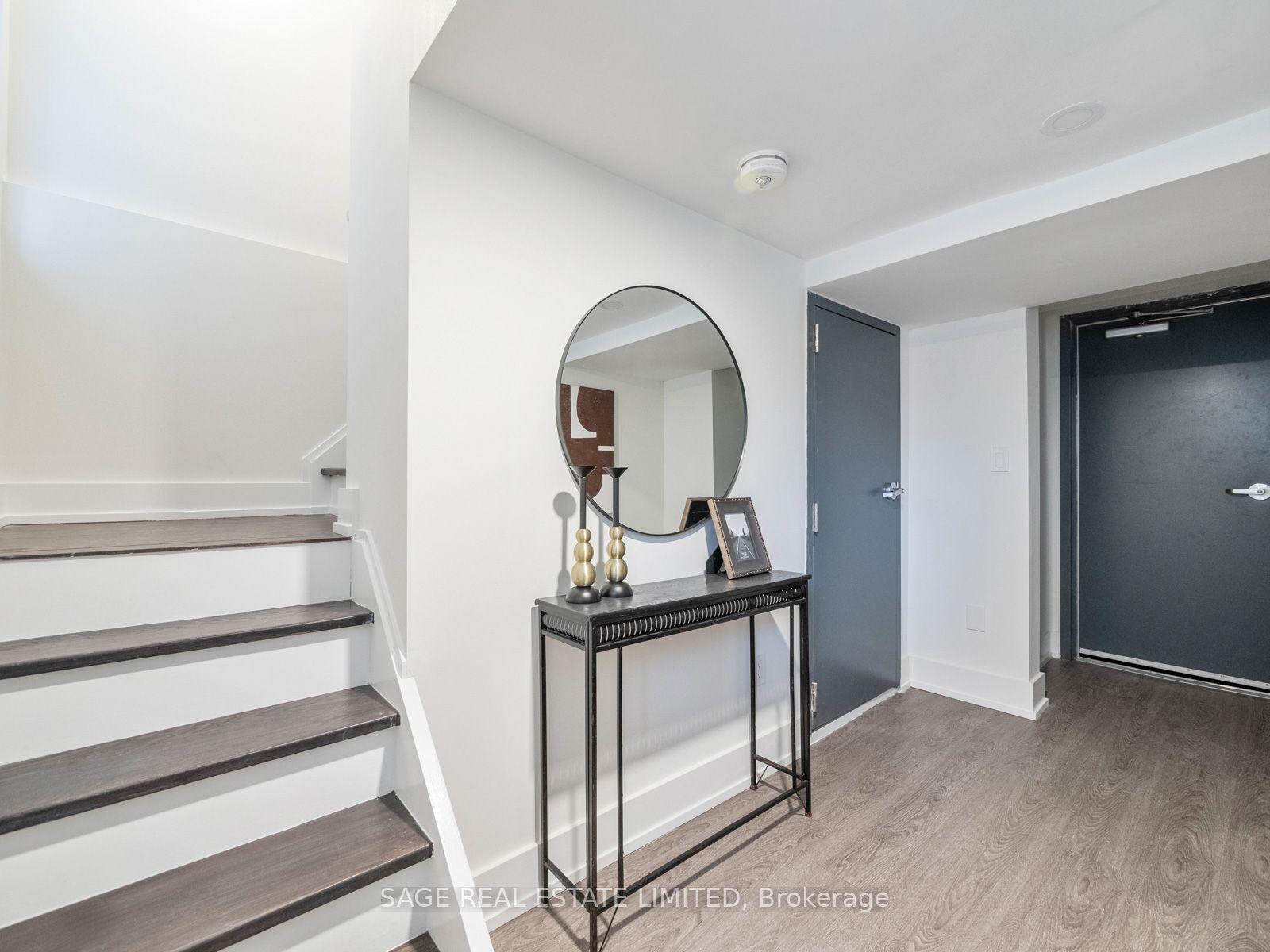 1183 Dufferin St, #102