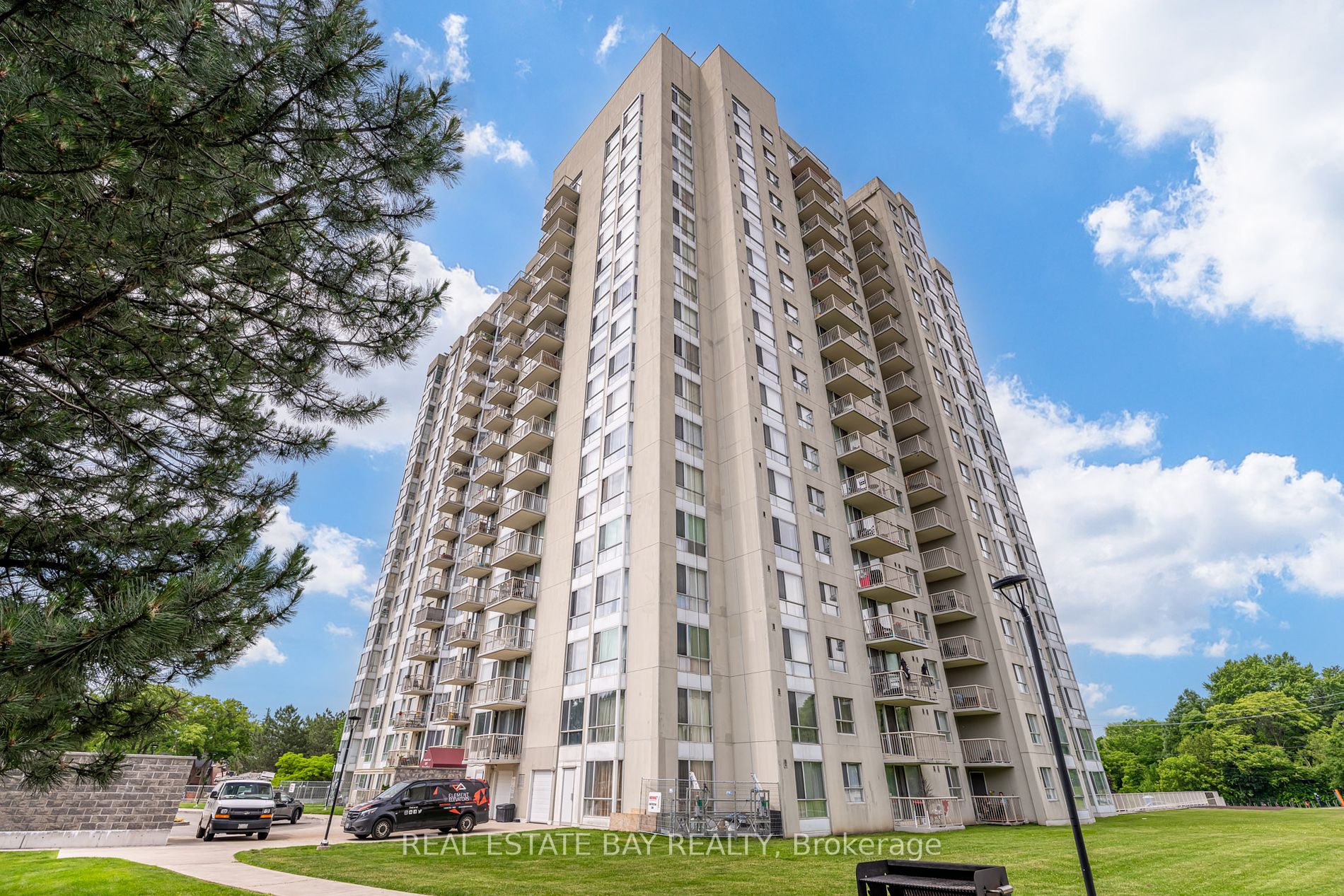 3077 Weston Rd N, #612