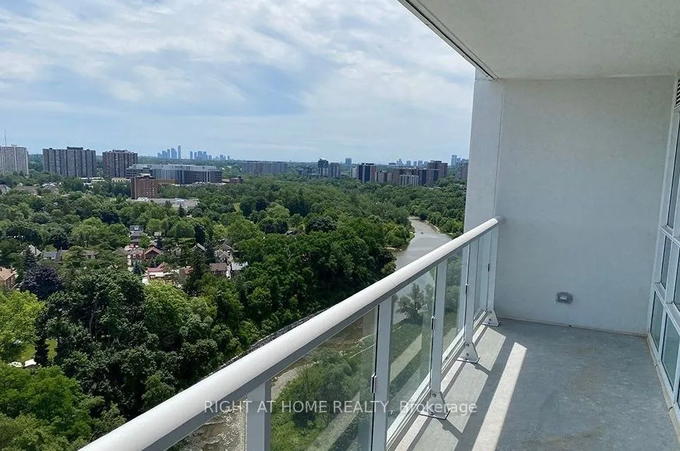 10 Wilby Cres, #1801