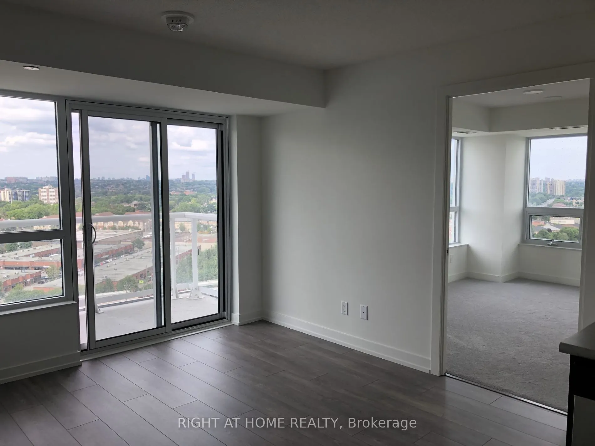 10 Wilby Cres, #1801