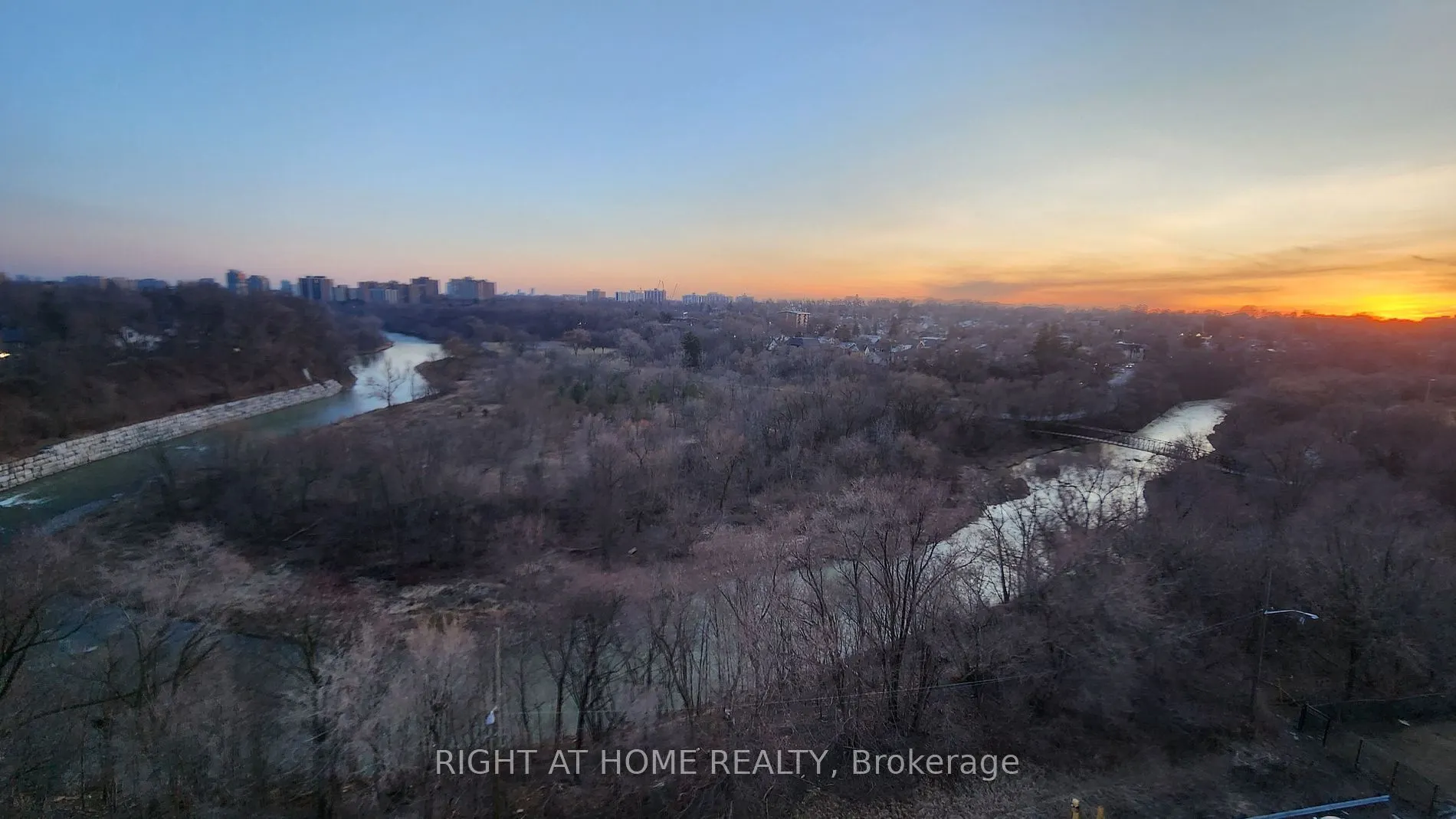 10 Wilby Cres, #1801