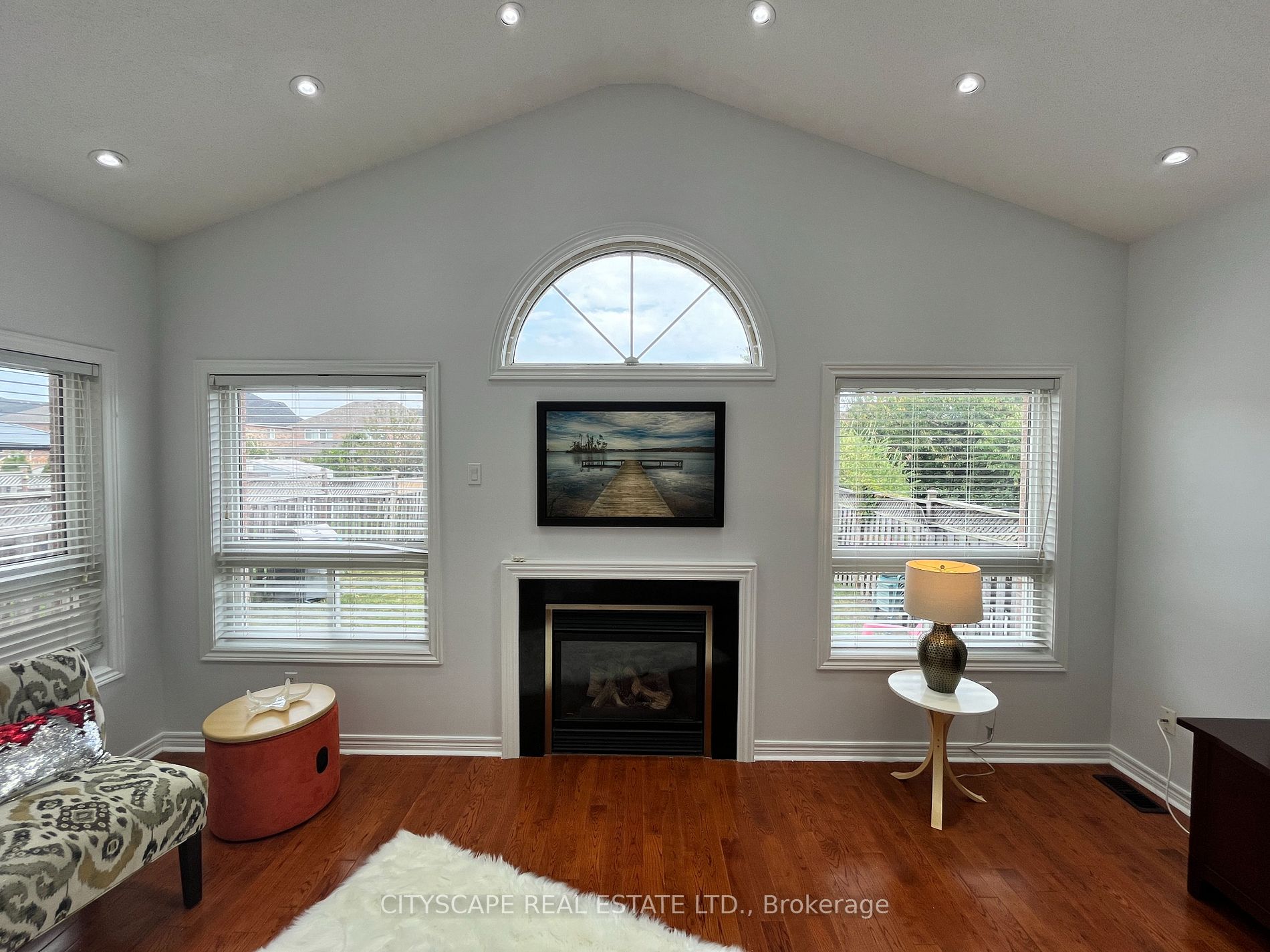 5033 Dubonet Dr