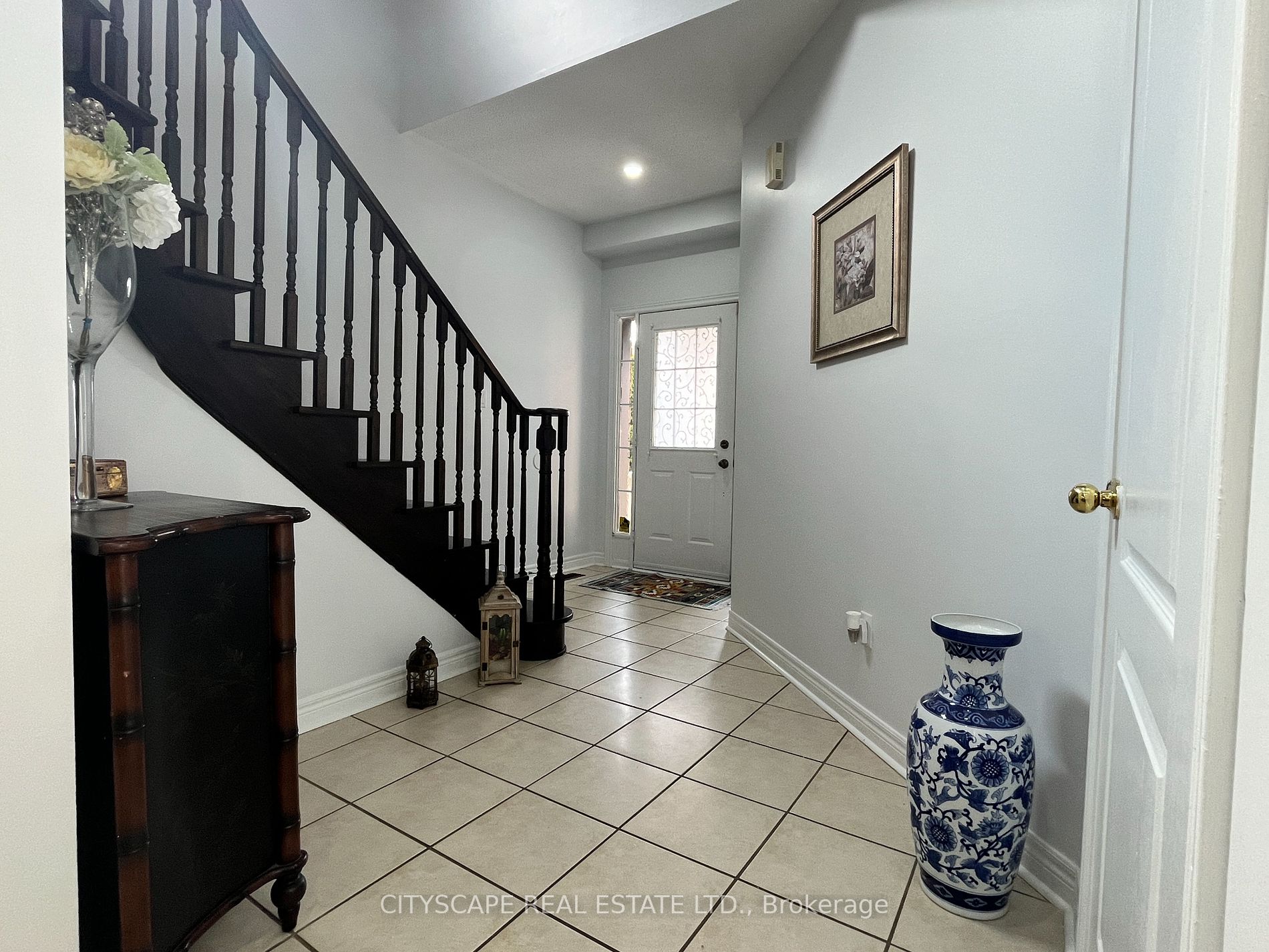 5033 Dubonet Dr