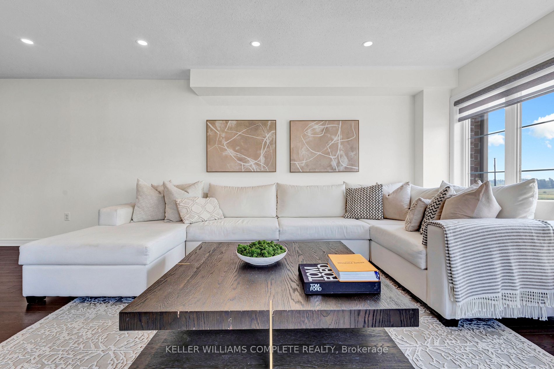 63 Hogan Manor Dr