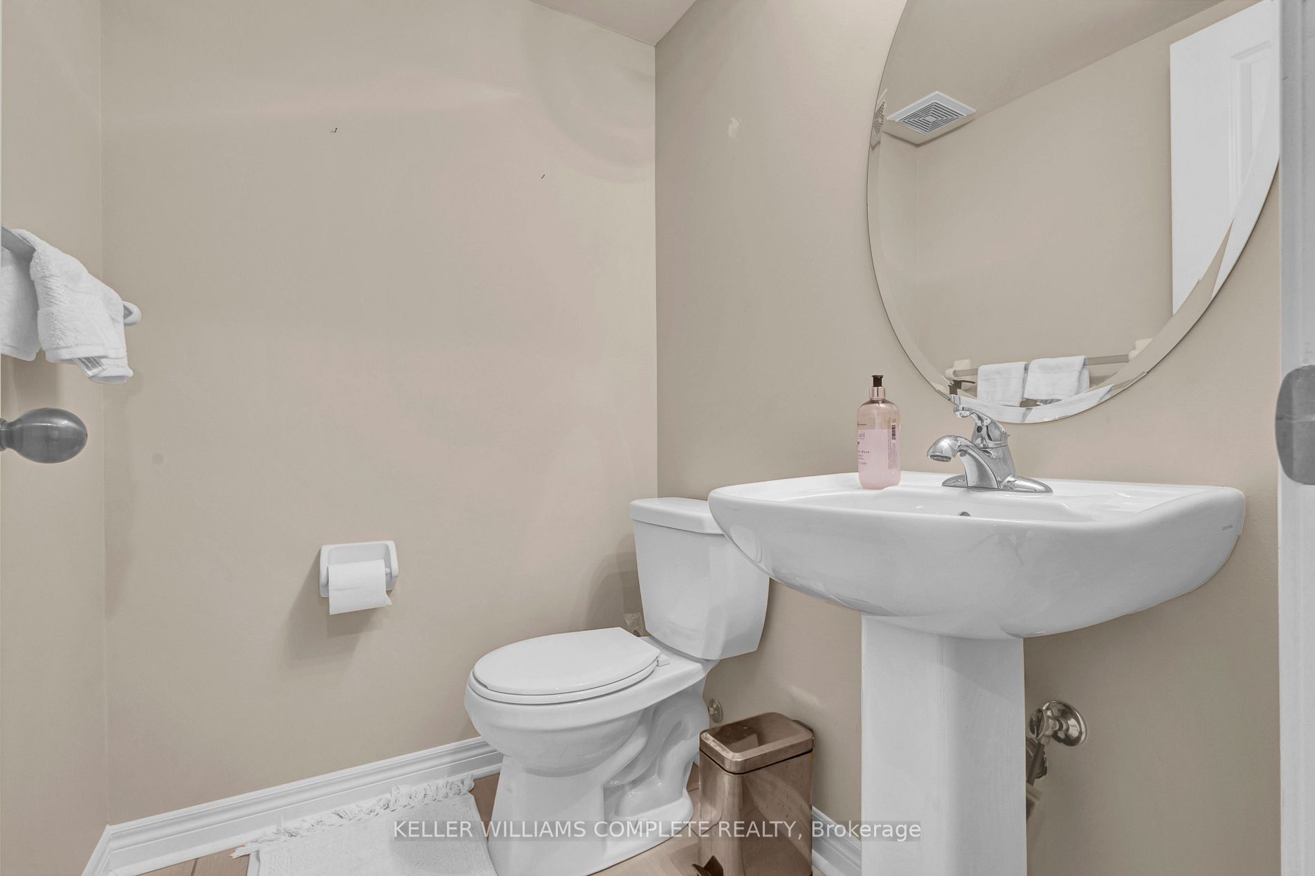 63 Hogan Manor Dr