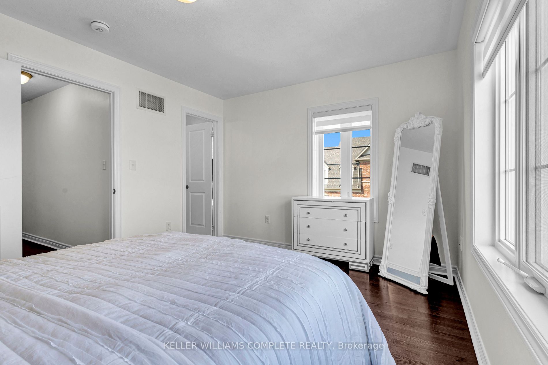 63 Hogan Manor Dr