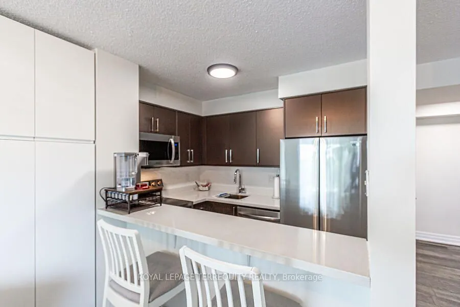 2155 Burnhamthorpe Rd W, #612