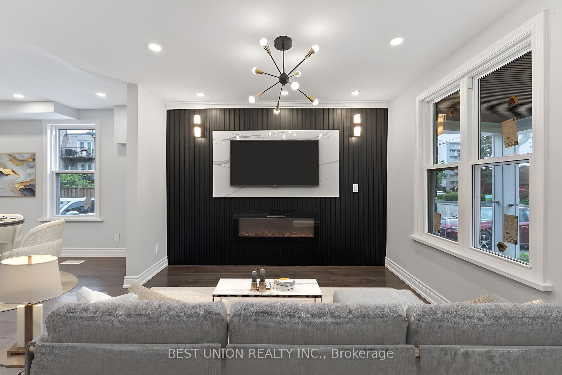 15 Burlington St