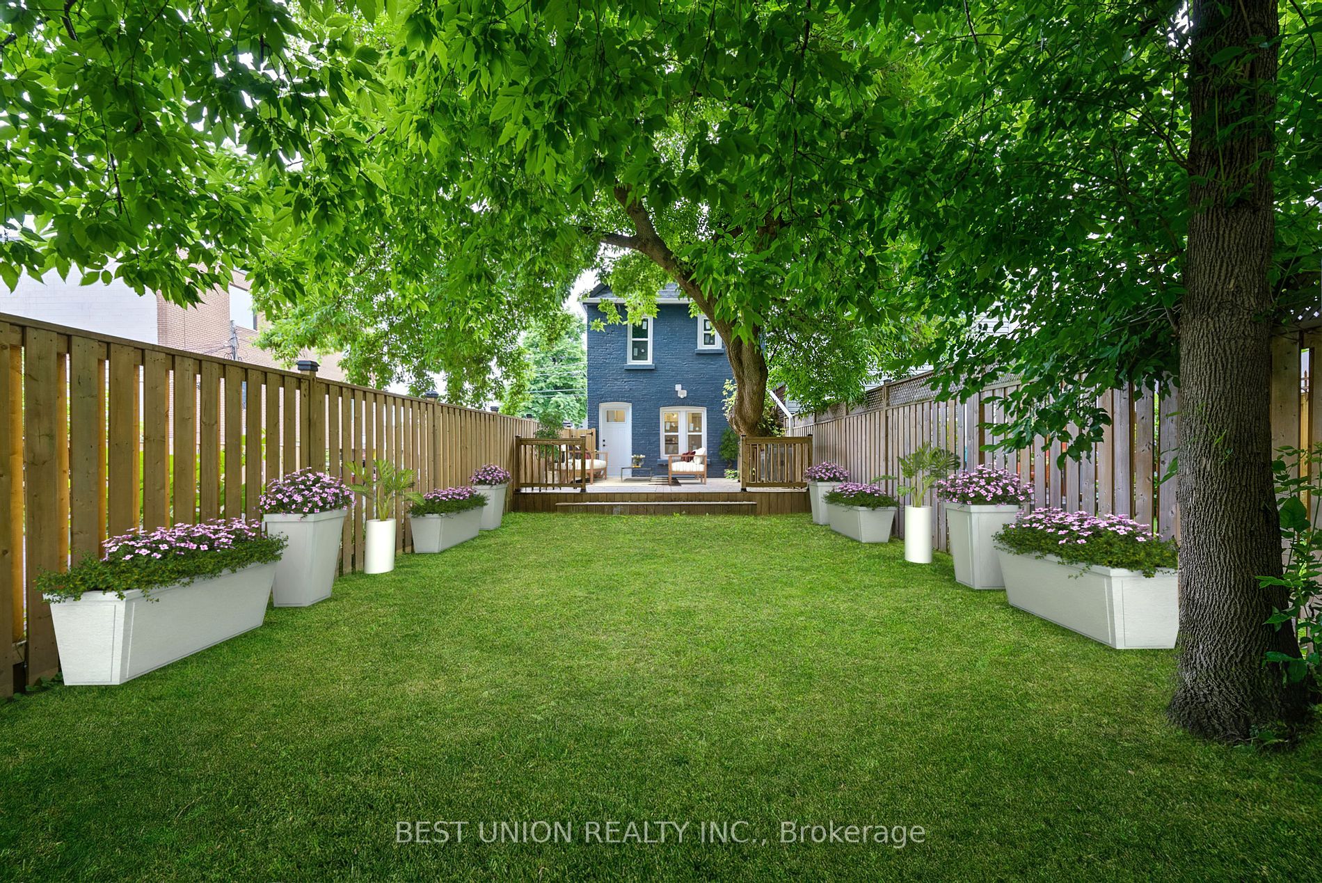 15 Burlington St