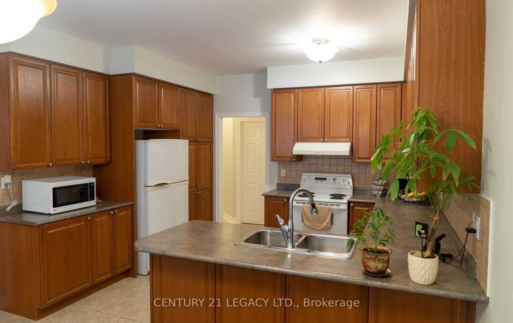 20 Trailside Walk