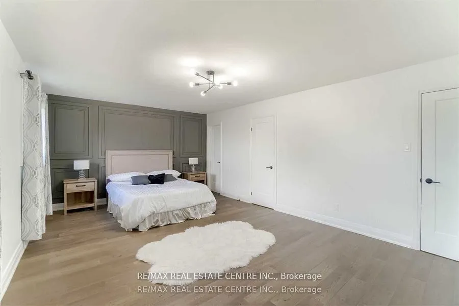 550 Meadows Blvd