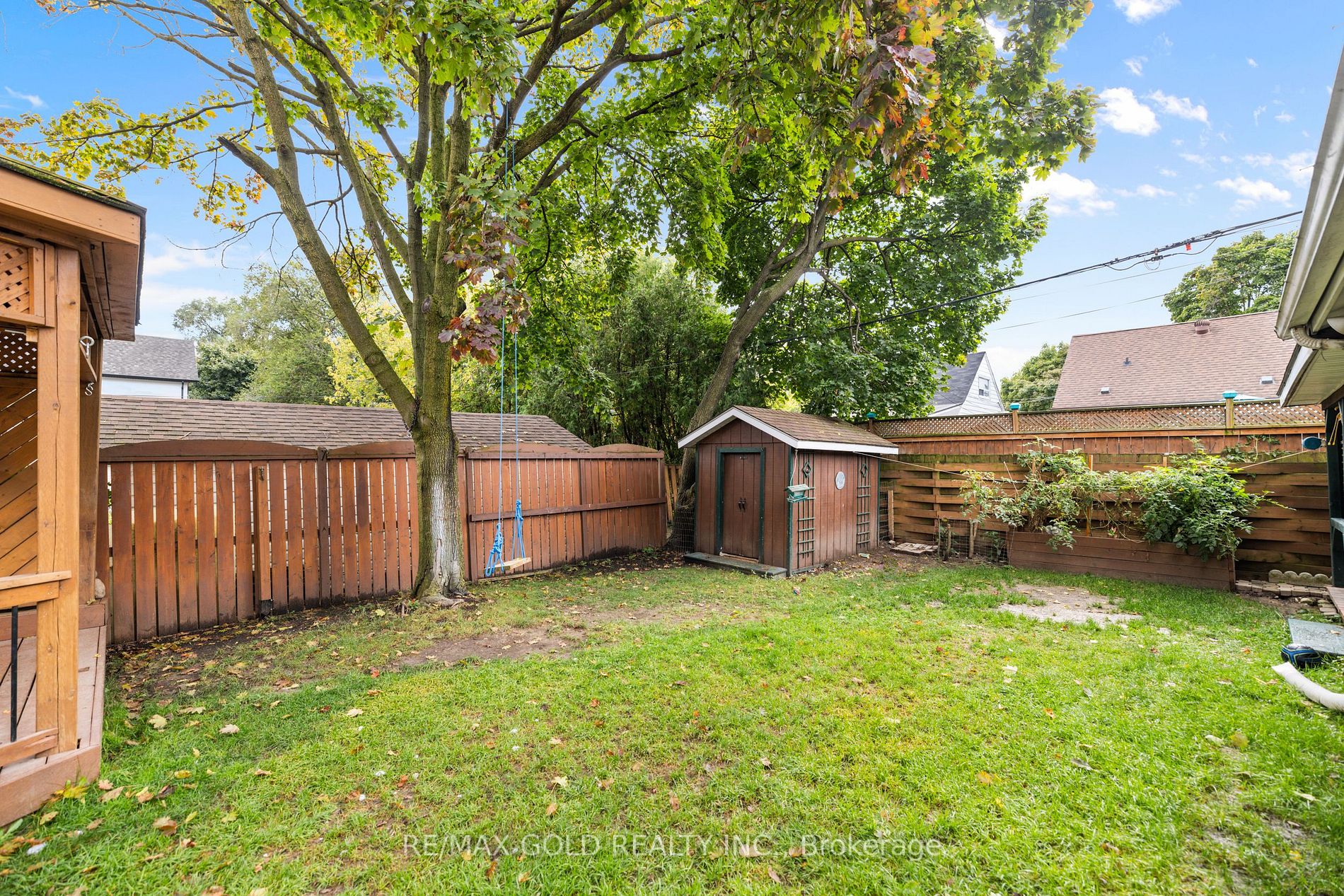 20 Hatfield Cres