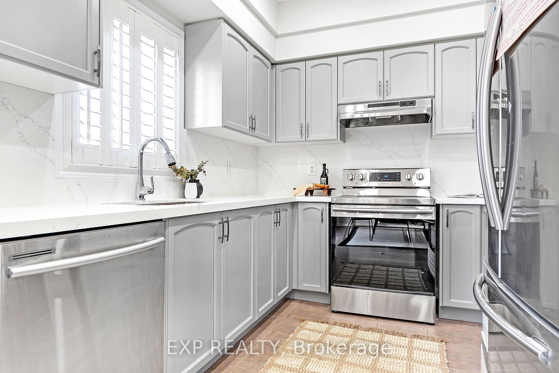 183 Featherstone Rd