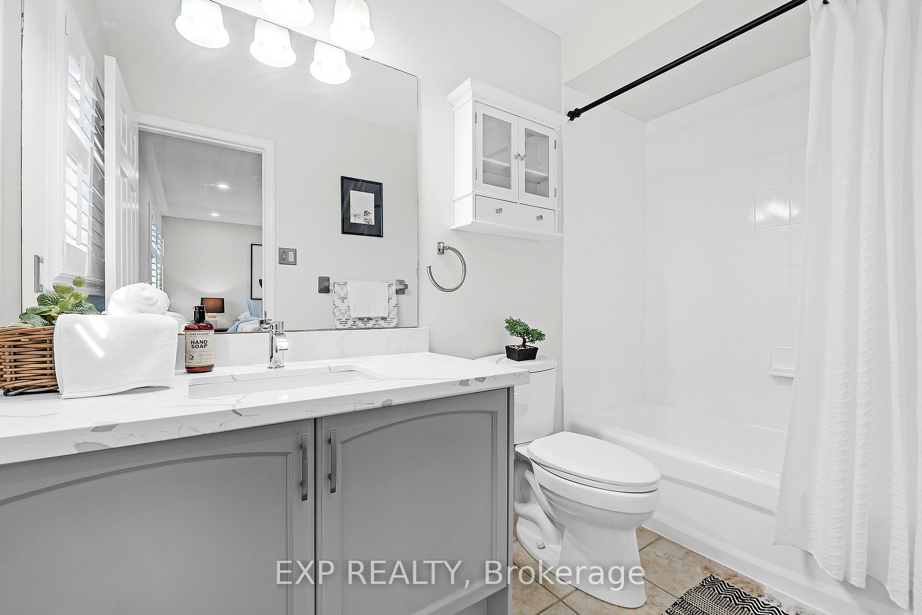 183 Featherstone Rd
