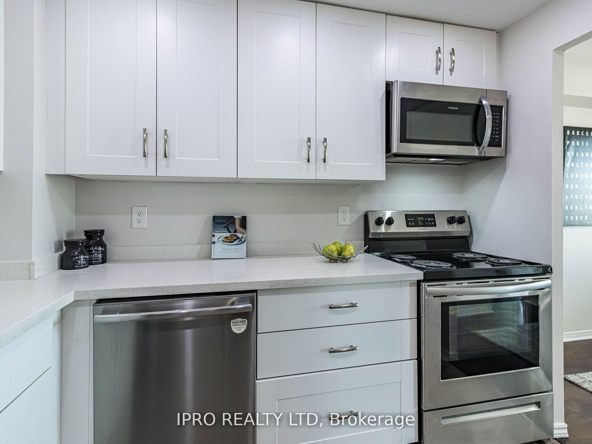 115 Hillcrest Ave, #1101