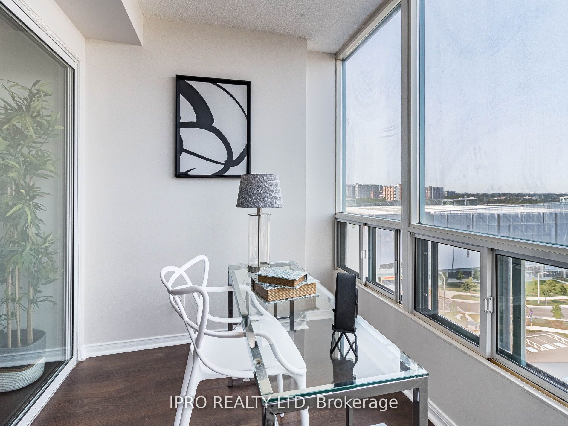 115 Hillcrest Ave, #1101