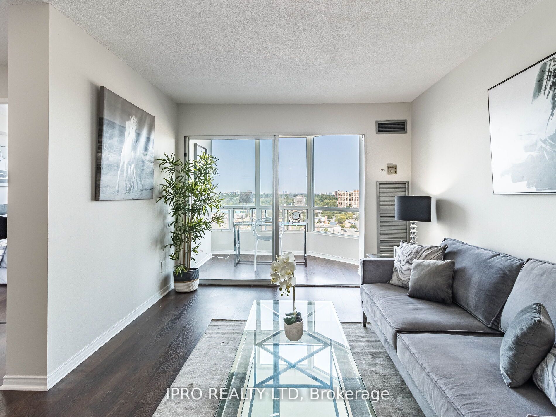 115 Hillcrest Ave, #1101