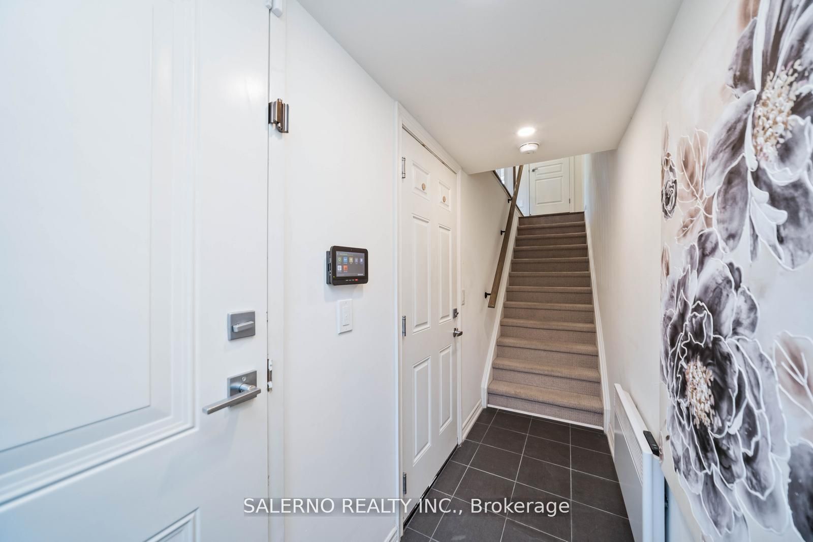 80 Eastwood Park Gdns, #1